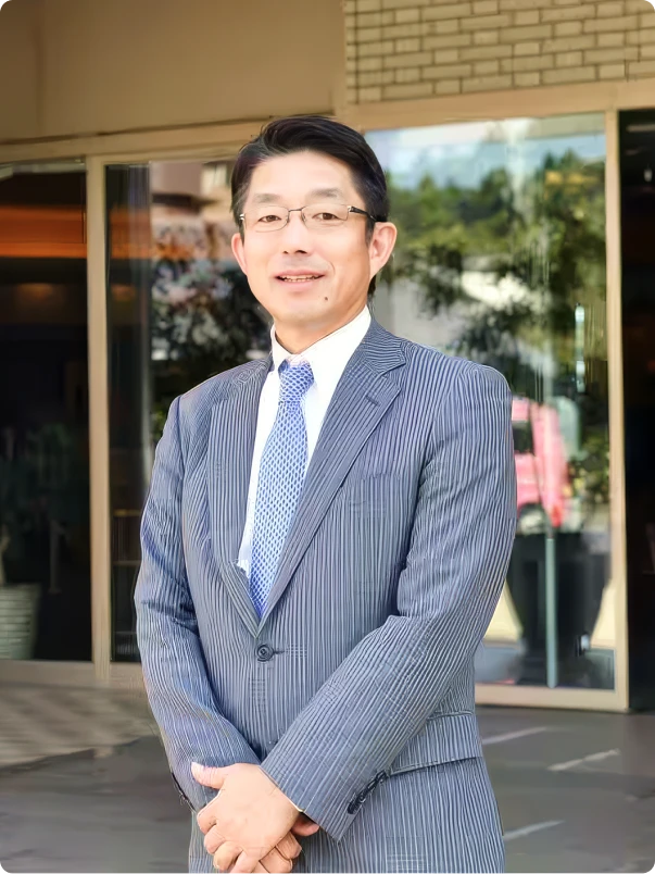 代表取締役  木下 学